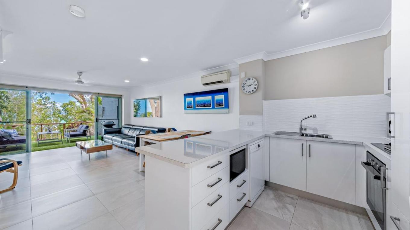 Sunset Waters Apartments Νήσος Χάμιλτον Εξωτερικό φωτογραφία