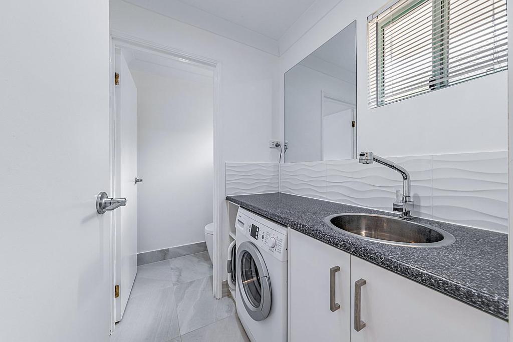 Sunset Waters Apartments Νήσος Χάμιλτον Εξωτερικό φωτογραφία